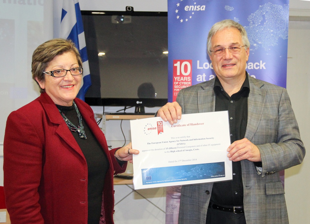 ENISA donates electronic equipment to schools and public bodies in Heraklion